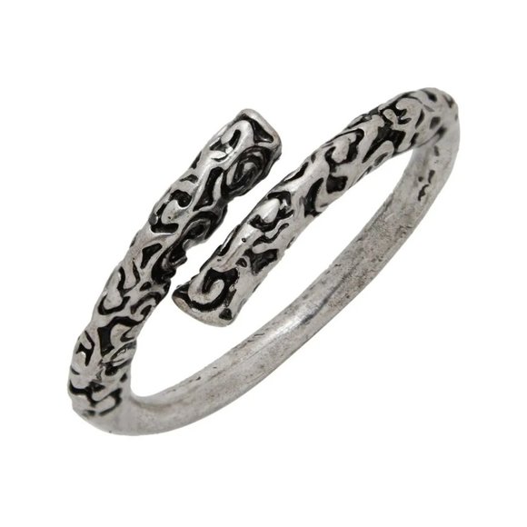 Jumkey Jewelry - Silver Plated Geometric Design Oxidised Finger Ring